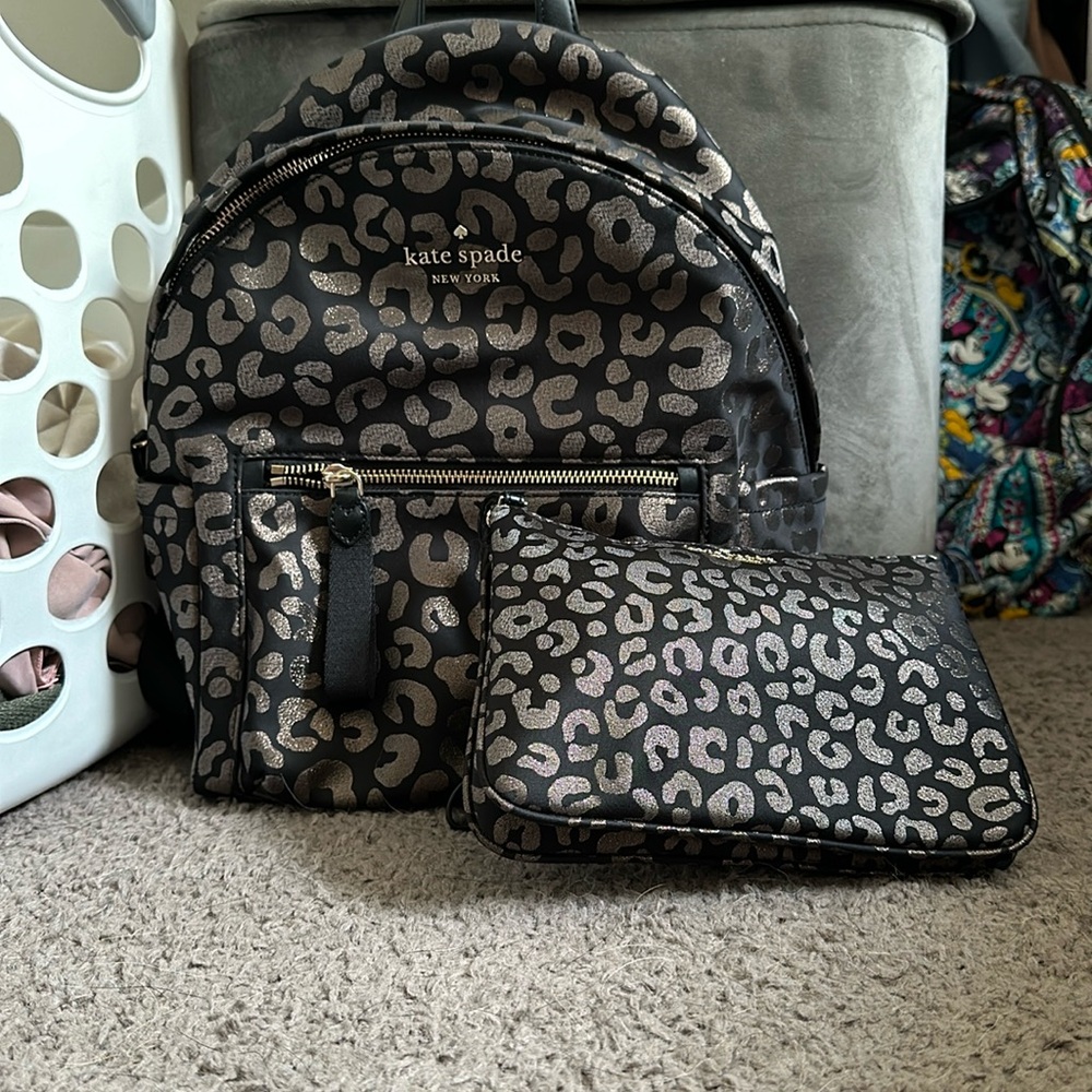 KATE SPADE - Leopard print mini bag with matching wristlet